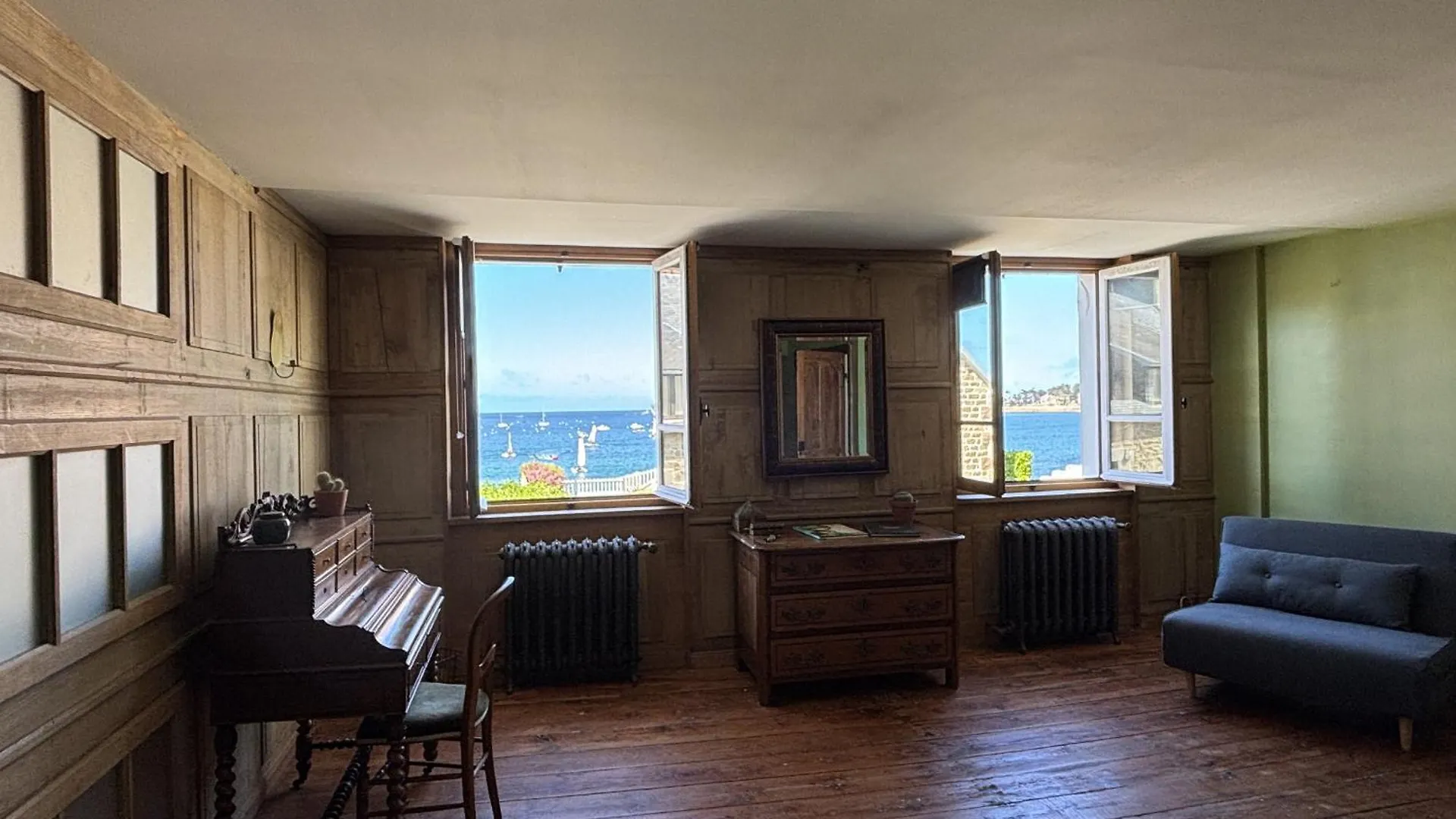 Holiday home Hjem Port Blanc A Breathtaking Setting Facing Th Villa Penvenan