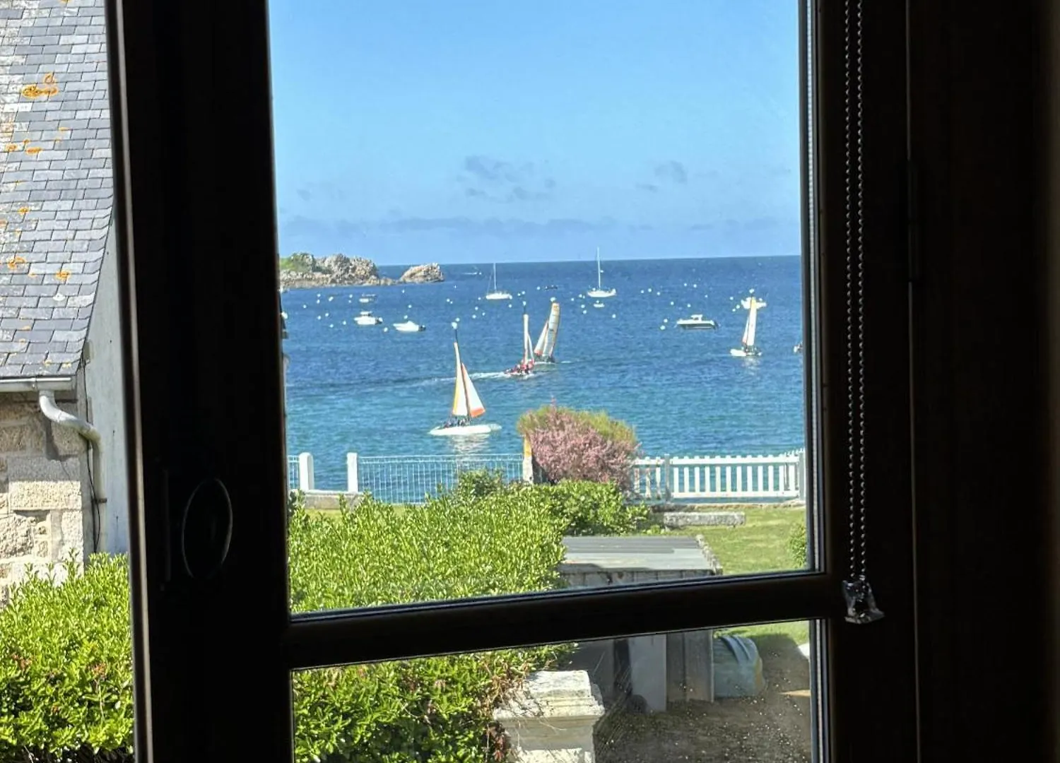 Holiday home Hjem Port Blanc A Breathtaking Setting Facing Th Villa Penvenan